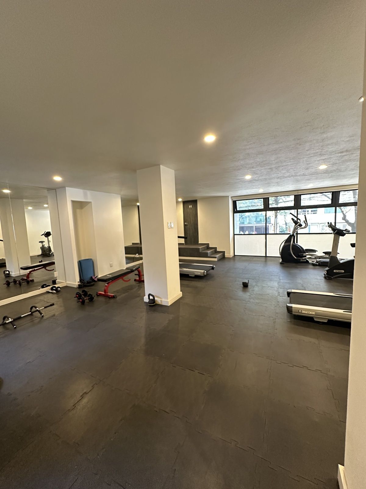 23 de 27: Gym