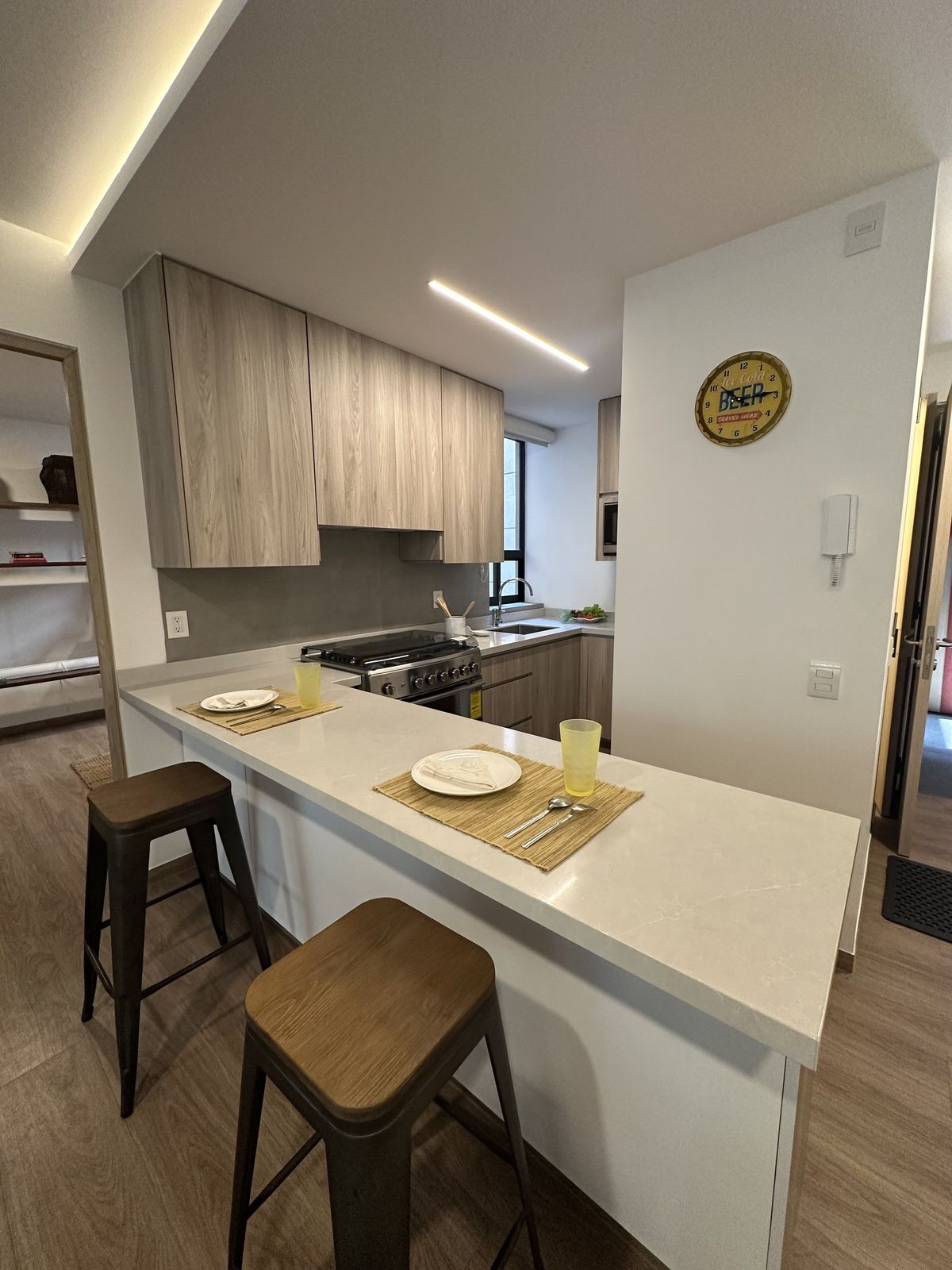 5 of 28: Cocina