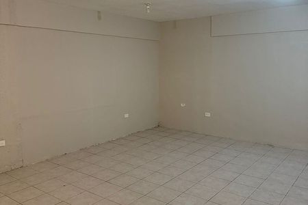 COMMERCIAL LOCAL IN MONTERREY