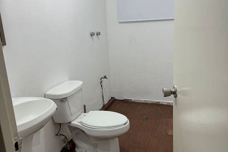 COMMERCIAL LOCAL IN MONTERREY