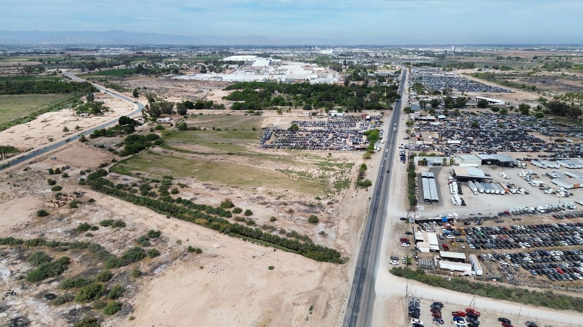 2 de 4: Terreno industrial Mexicali