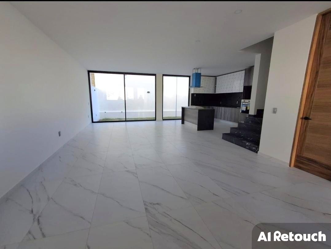 ESPECTACULAR CASA EN VENTA EN SOLARES 5 HABITACIONES. - foto 3