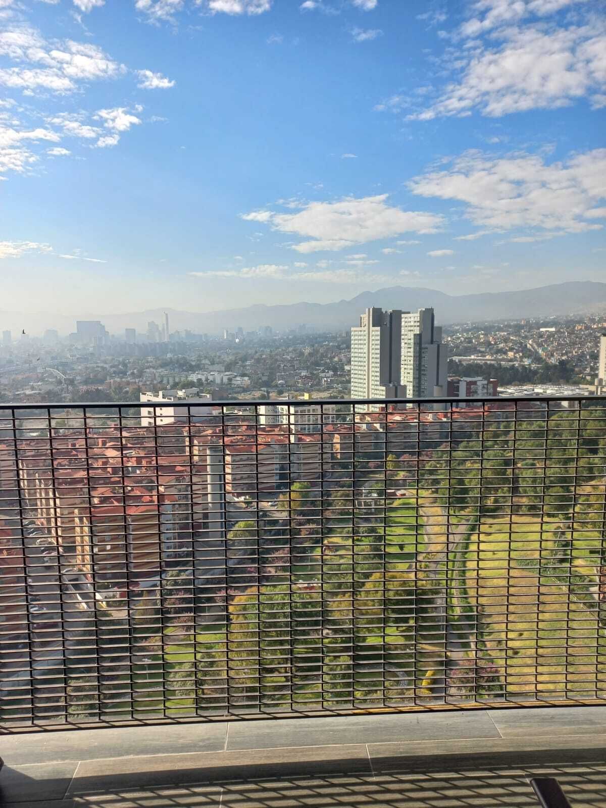 1 of 29: Balcón con vista panorámica