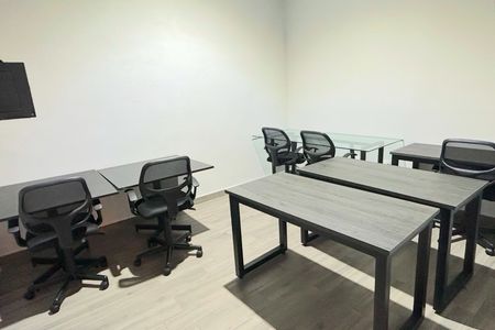 Oficina en Renta, Ocampo Business Center,  Av. Alfonso Reyes.-$12,000 MXN