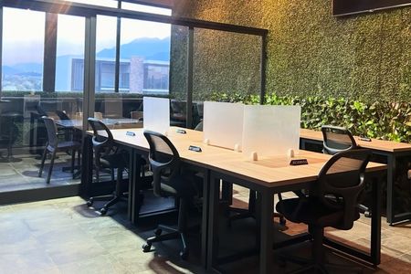 Oficina en Renta, Ocampo Business Center,  Av. Alfonso Reyes.-$12,000 MXN