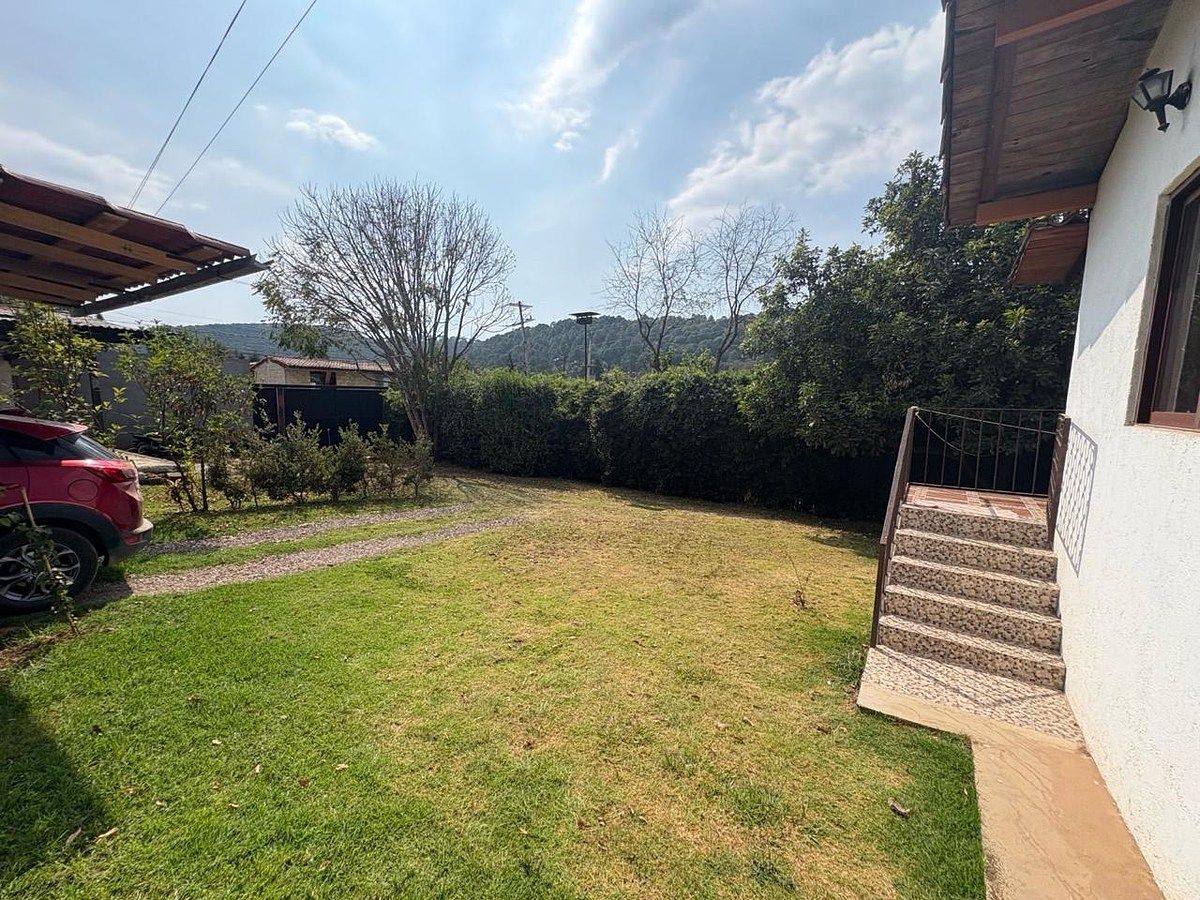 Casa em San Mateo Acatitlán, Valle de Bravo, foto 18 de 23