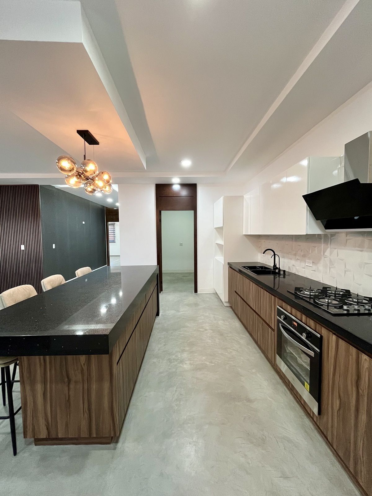 Cocina con isla, photo 1 of 39