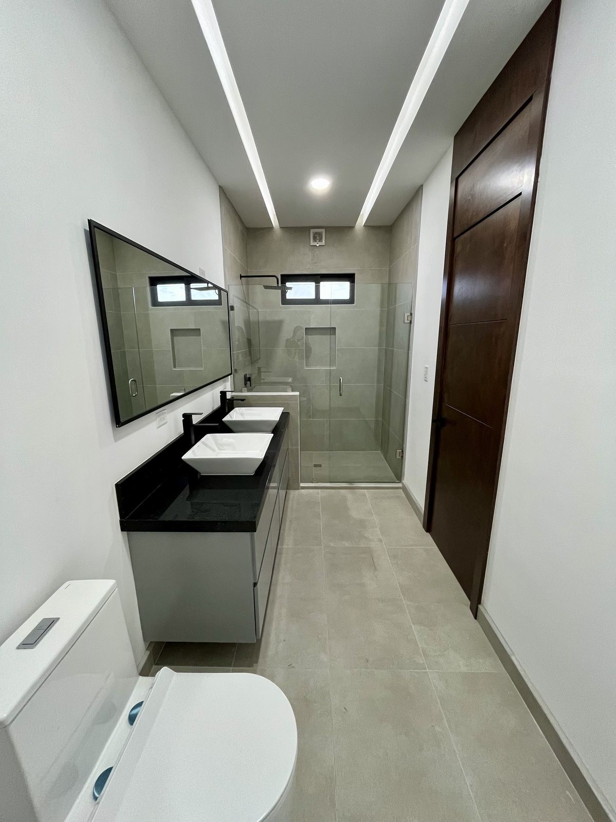 Baño recamara principal, photo 25 of 39