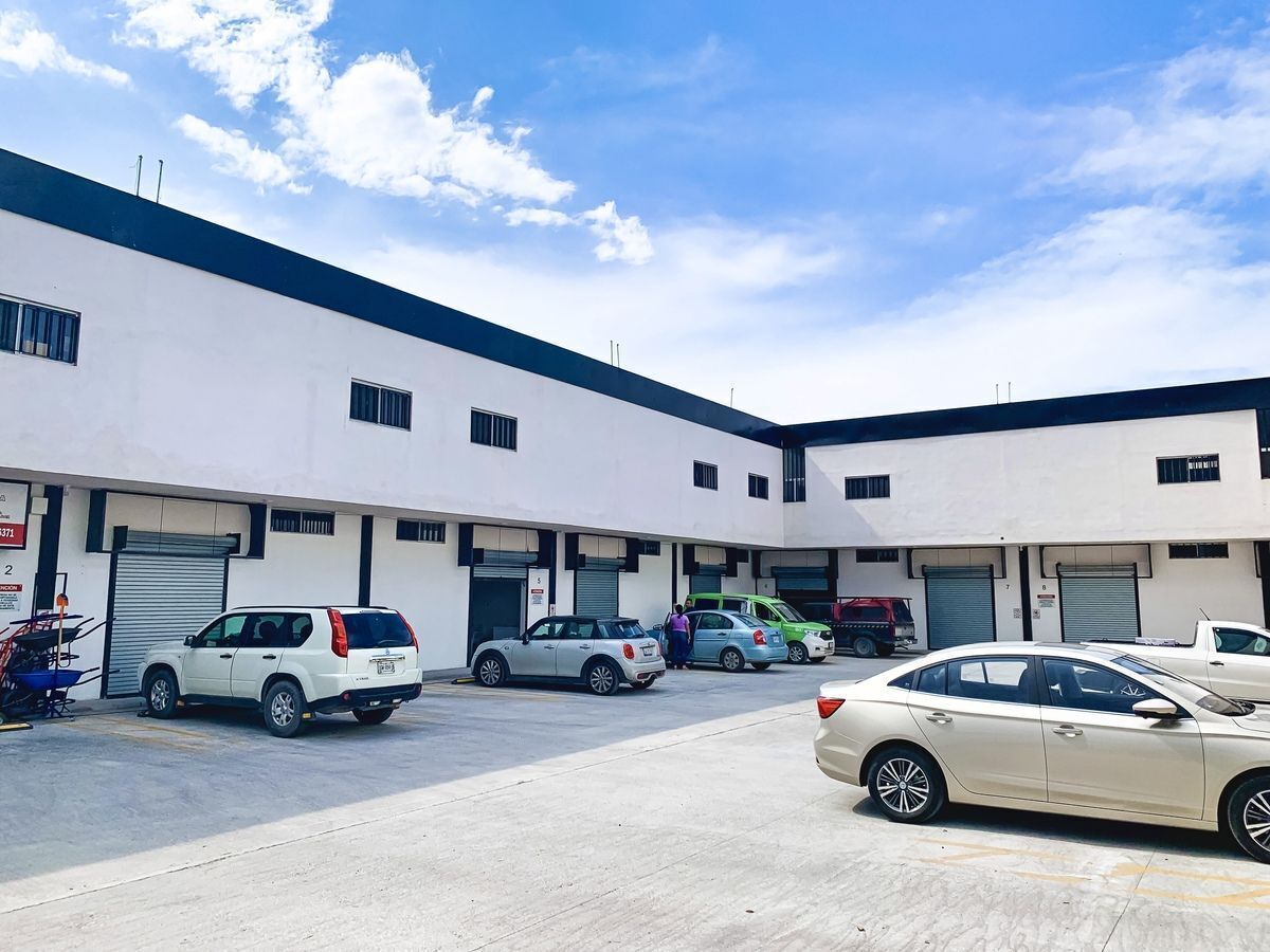 Commercial Storage Unit in Centro, Monterrey, photo 3 of 15