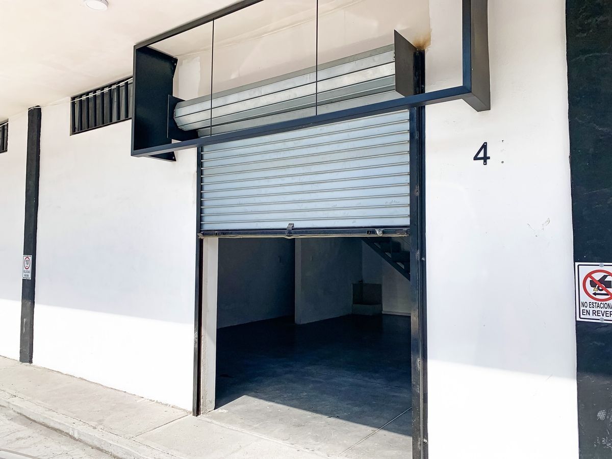 Commercial Storage Unit in Centro, Monterrey, photo 5 of 15