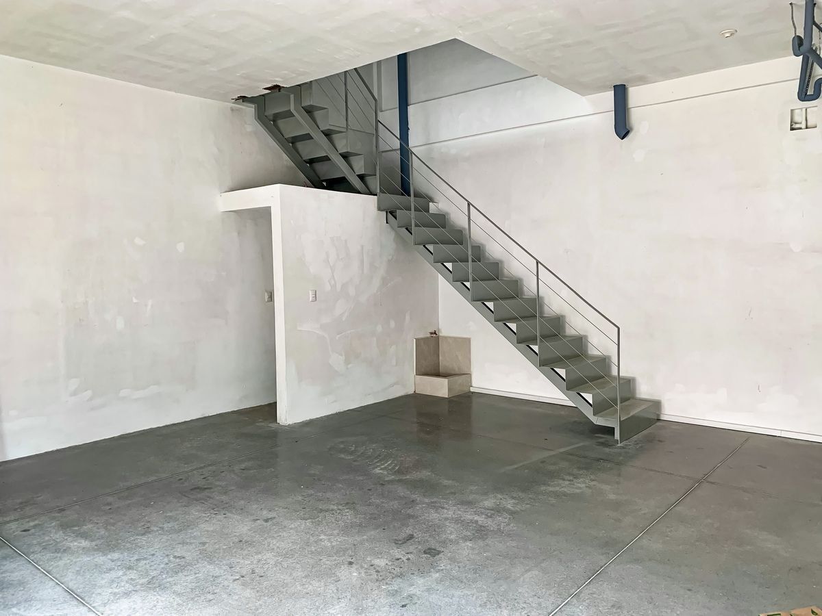 Commercial Storage Unit in Centro, Monterrey, photo 6 of 15