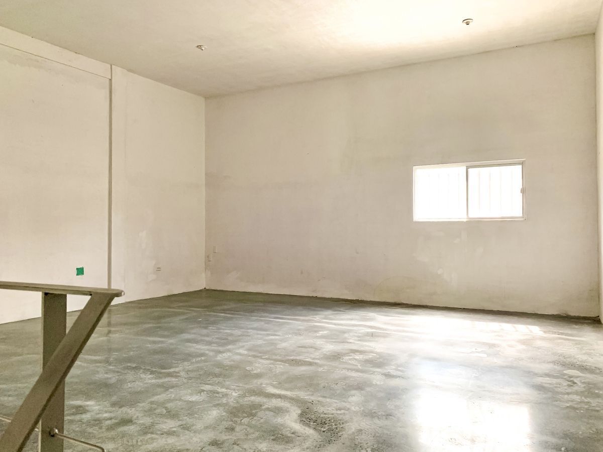 Commercial Storage Unit in Centro, Monterrey, photo 14 of 15