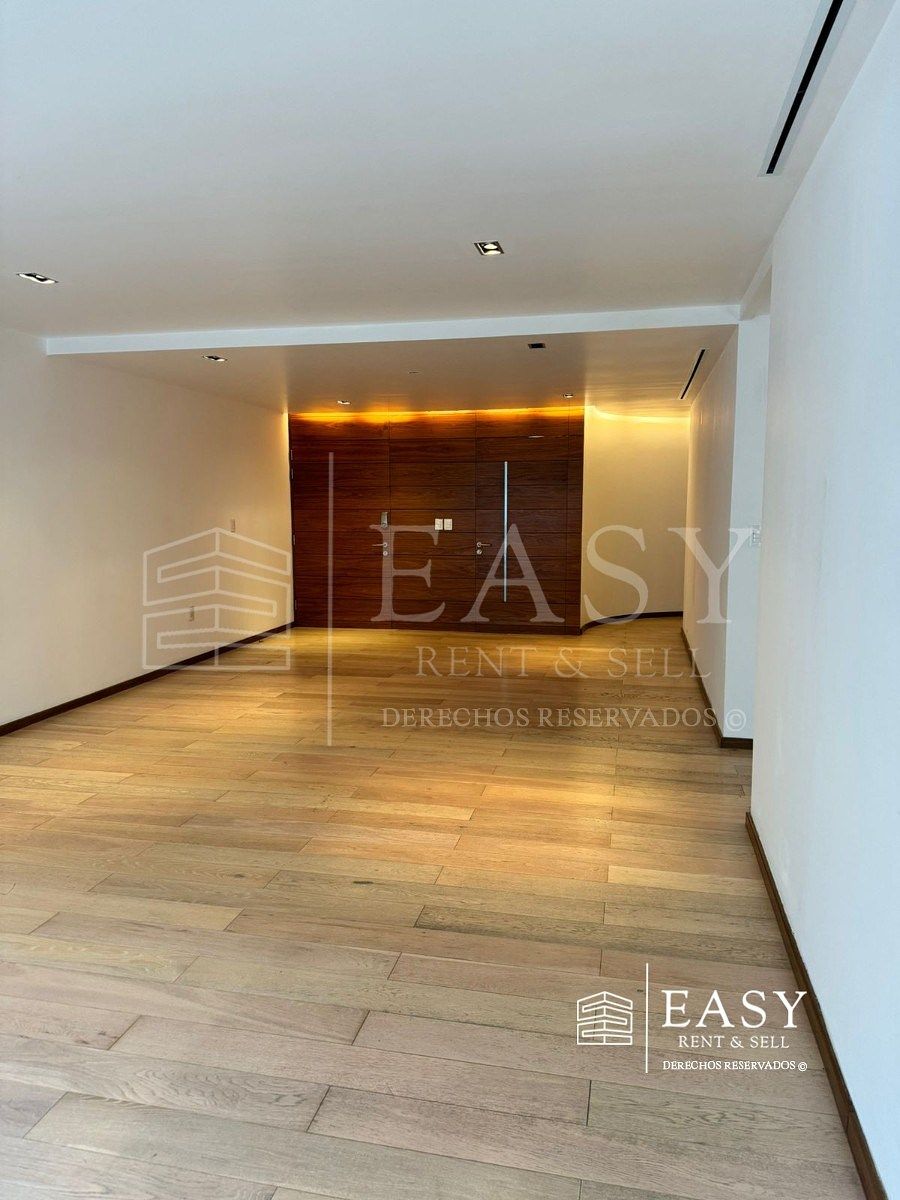 Apartment in Polanco V Sección, Miguel Hidalgo, photo 2 of 13