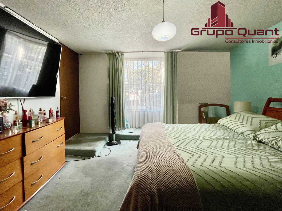 30 de 48: Recámara 2 en planta alta