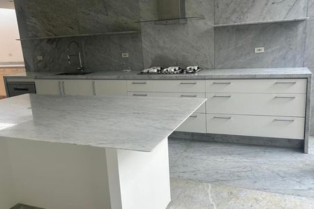 ESPECTACULAR CASA PARA ESTRENAR EN RENTA
