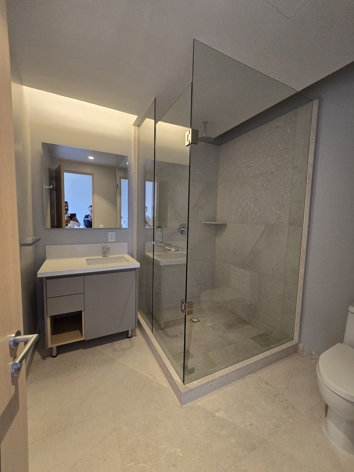 35 of 38: Baño rec secundaria