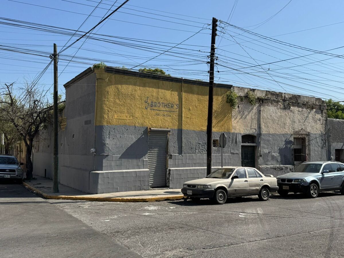 Casa con uso de suelo Centro de Monterrey.