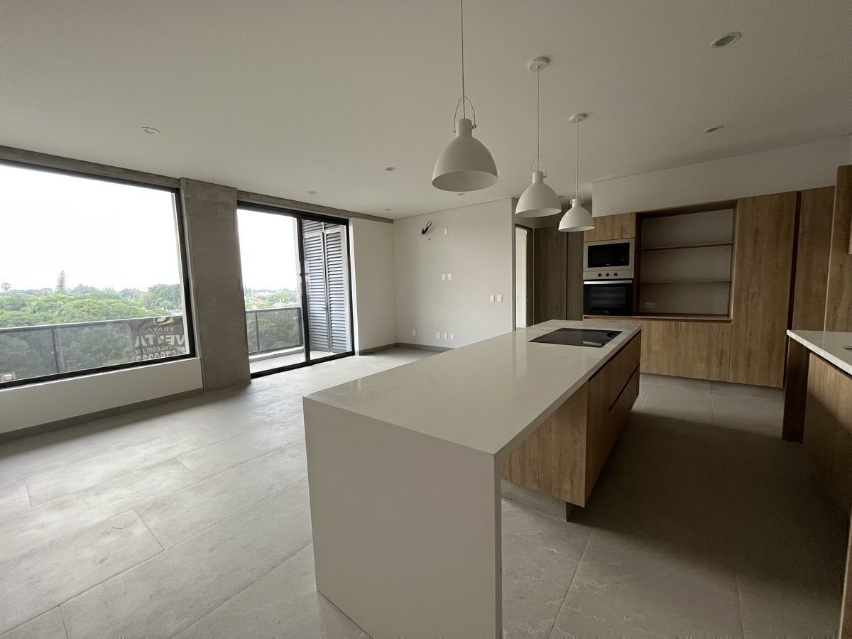 https://assets.easybroker.com/property_images/4911989/83666158/EB-RW1989.jpeg?version=1734052953