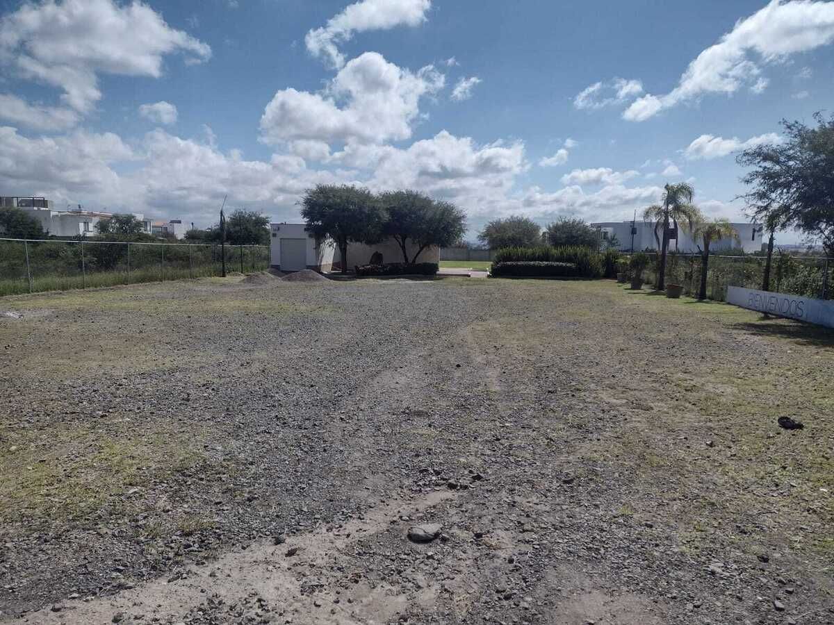 2 de 18