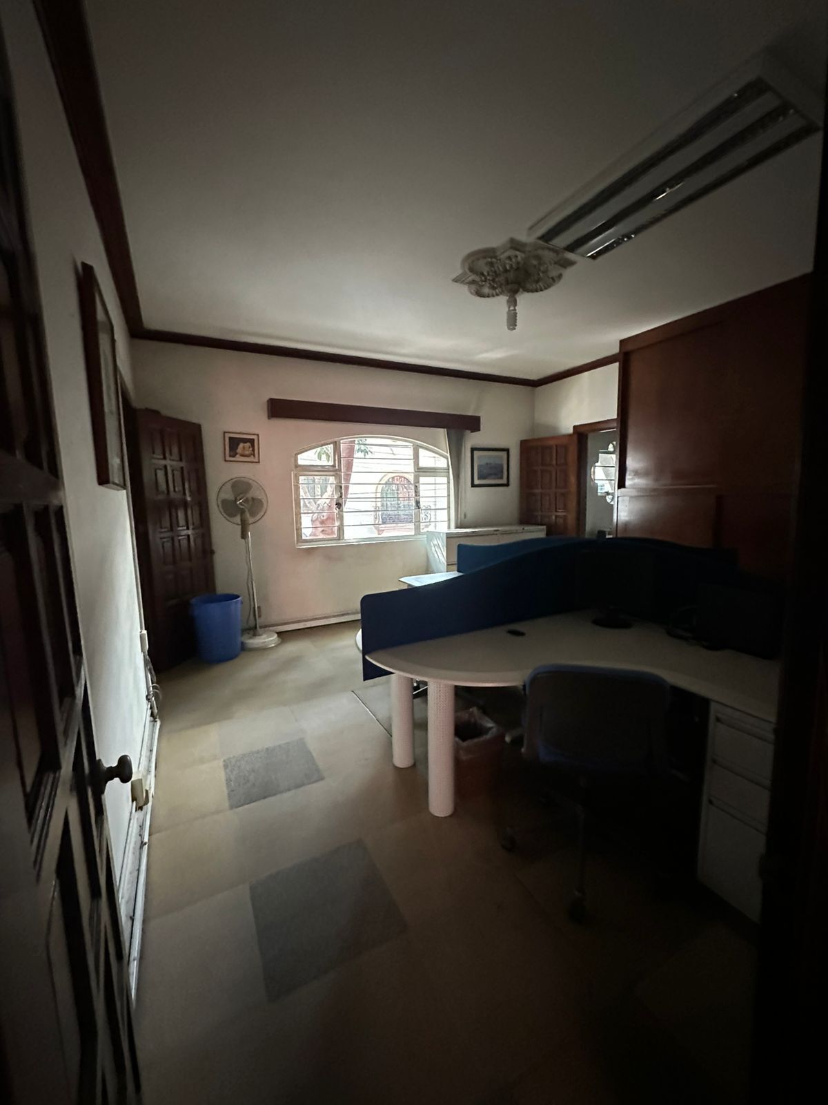 16 of 22: Estaciones de trabajo 1.