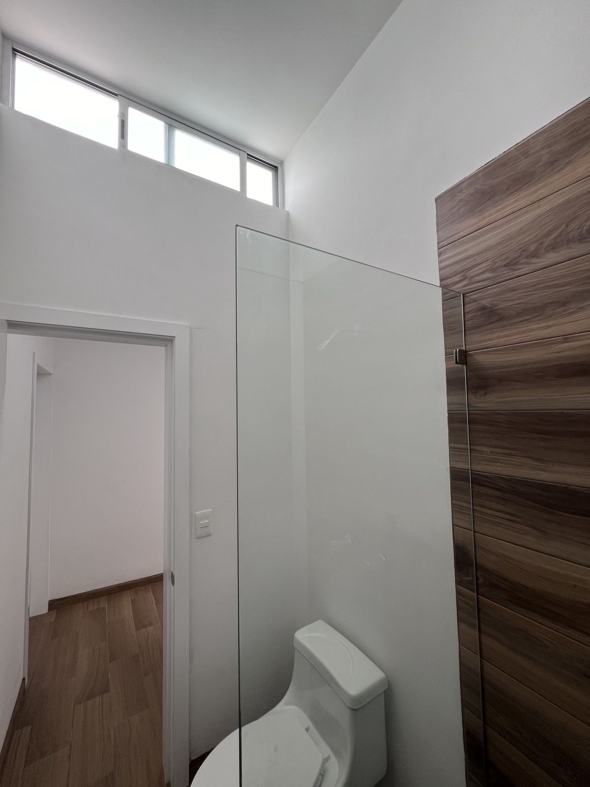 12 de 18: Baño completo