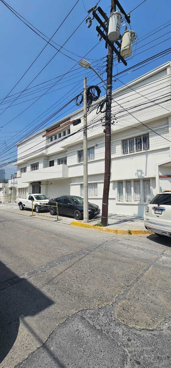 3 de 7