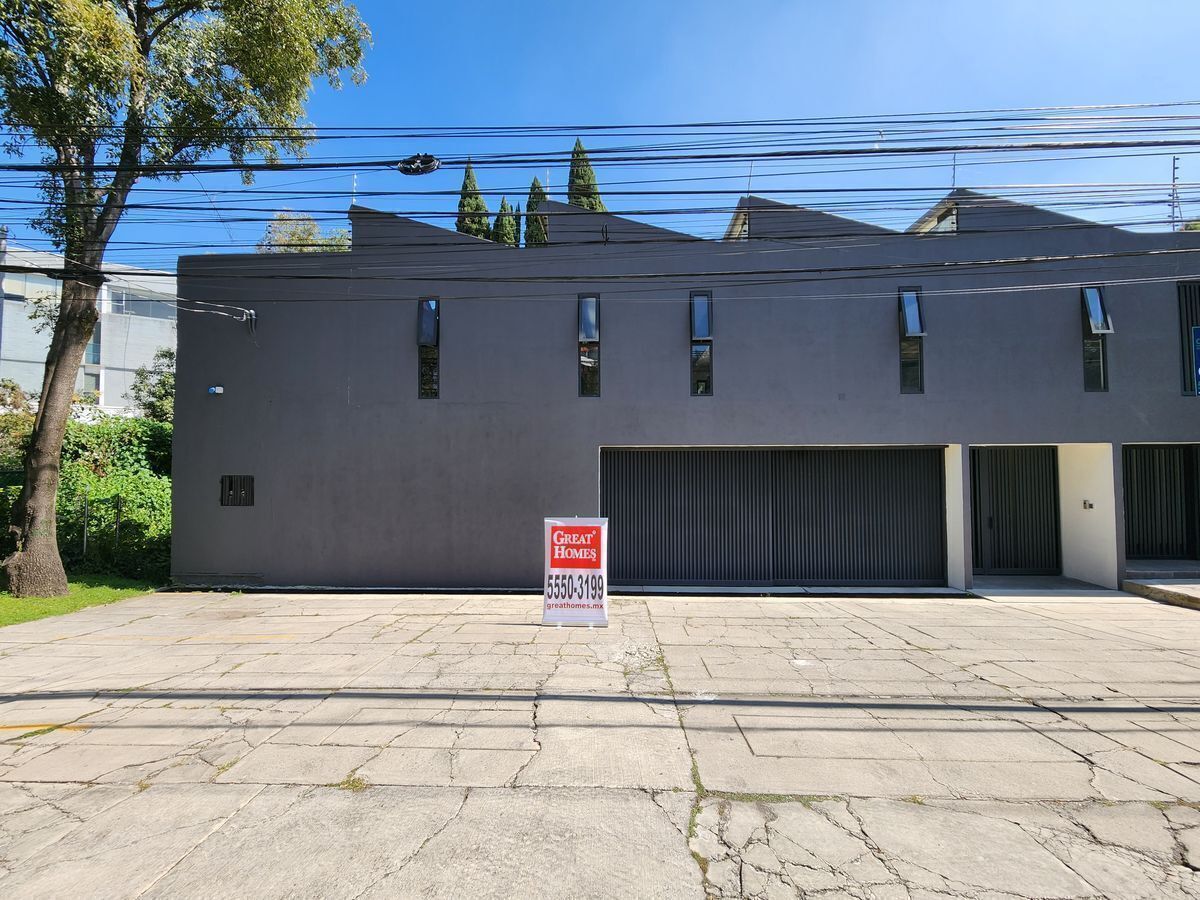 3 de 10: Estacionamiento