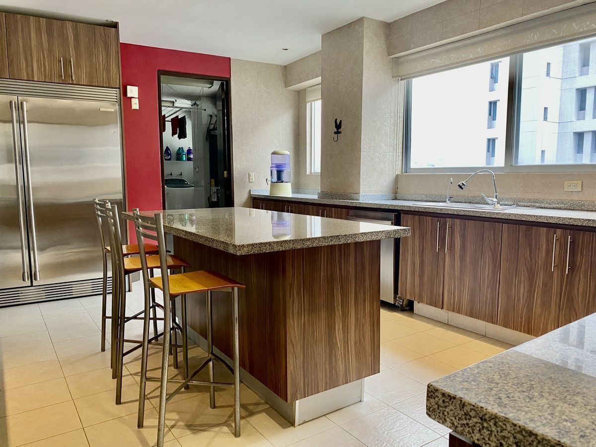 18 de 44: cocina integral