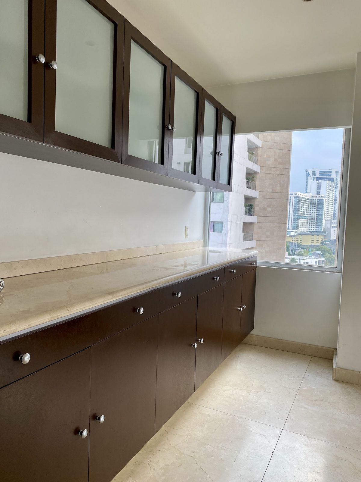 22 de 44: una vista lateral