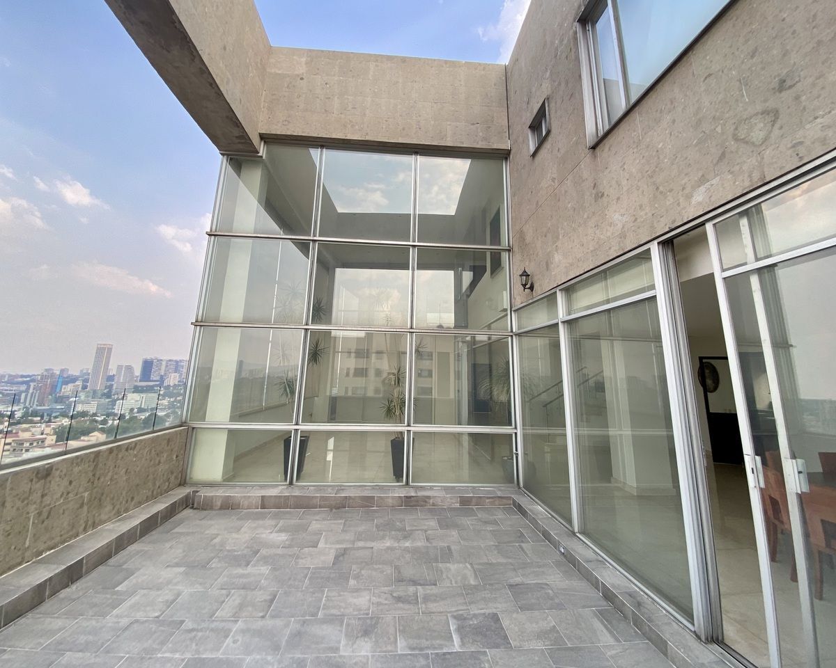 33 de 44: Terraza privada