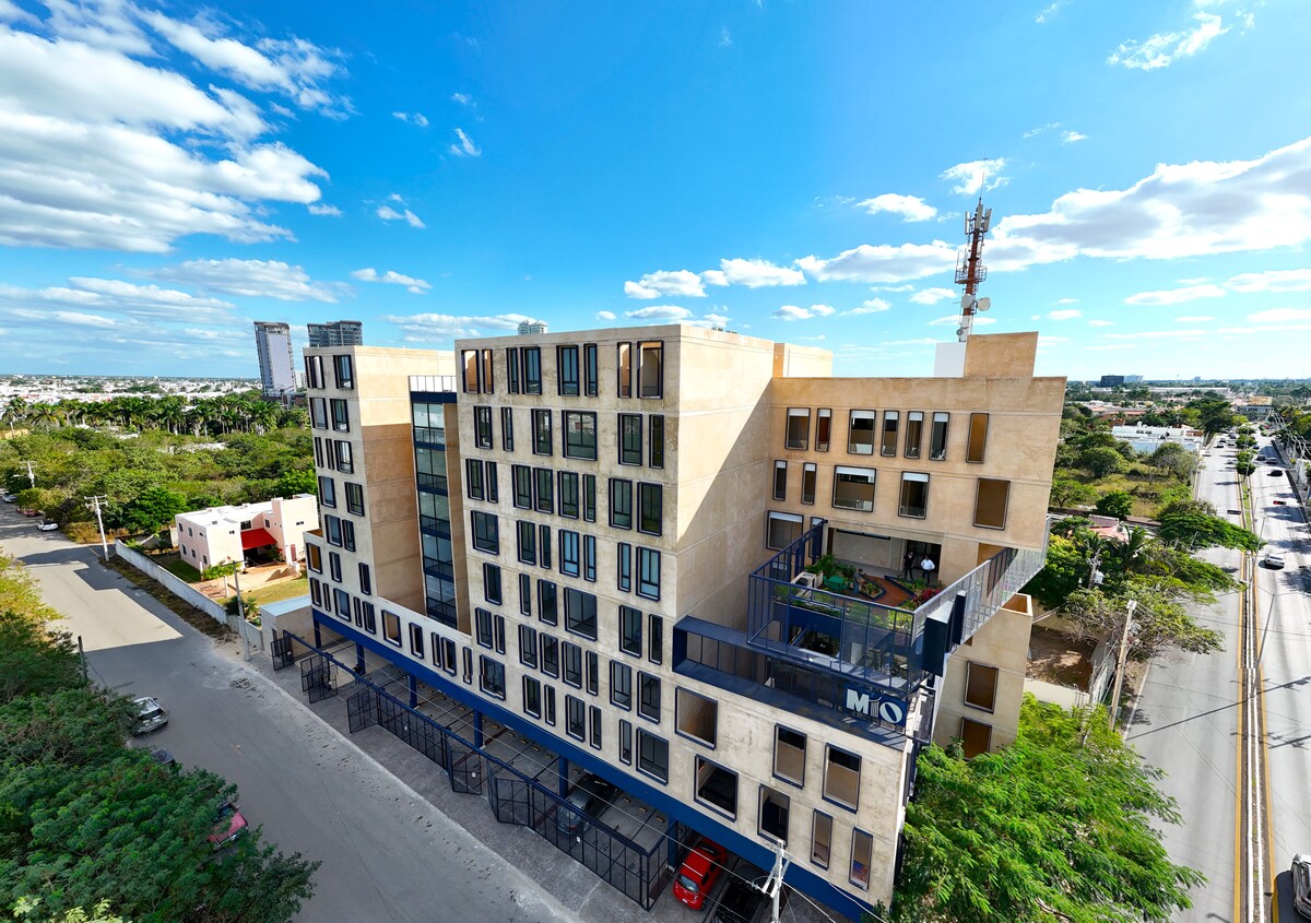 1 de 27: FACHADA TORRE