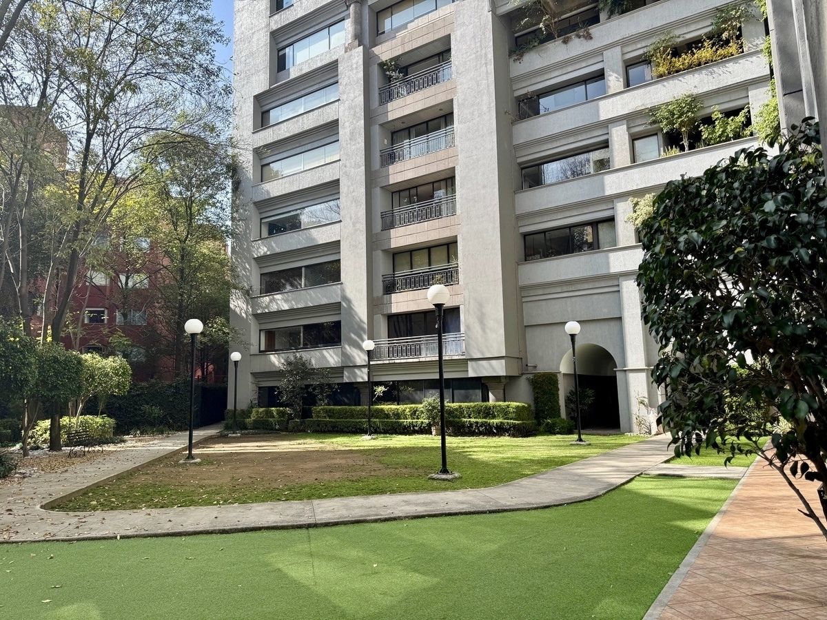 Venta Excelente Departamento Bosque De Las Lomas