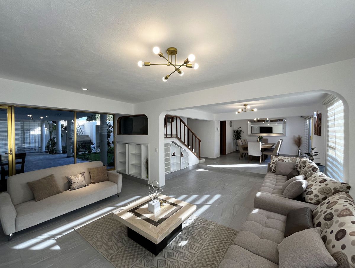 1 de 27: vista general de la estancia