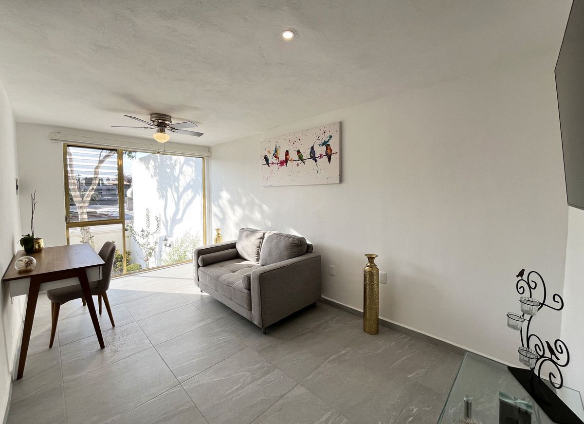 20 de 27: family room