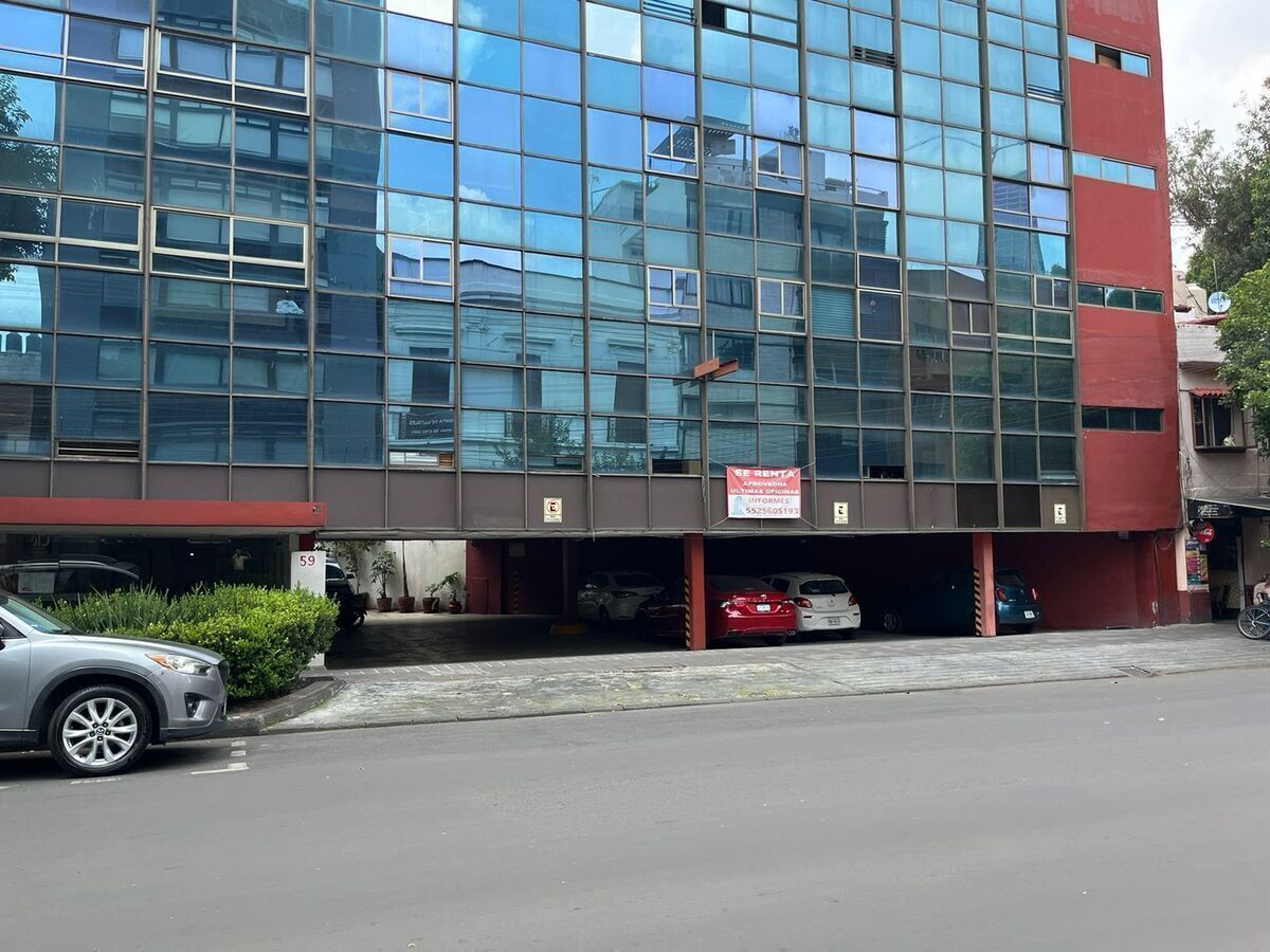 https://assets.easybroker.com/property_images/4921733/83860925/EB-RX1733.jpeg?version=1734623969