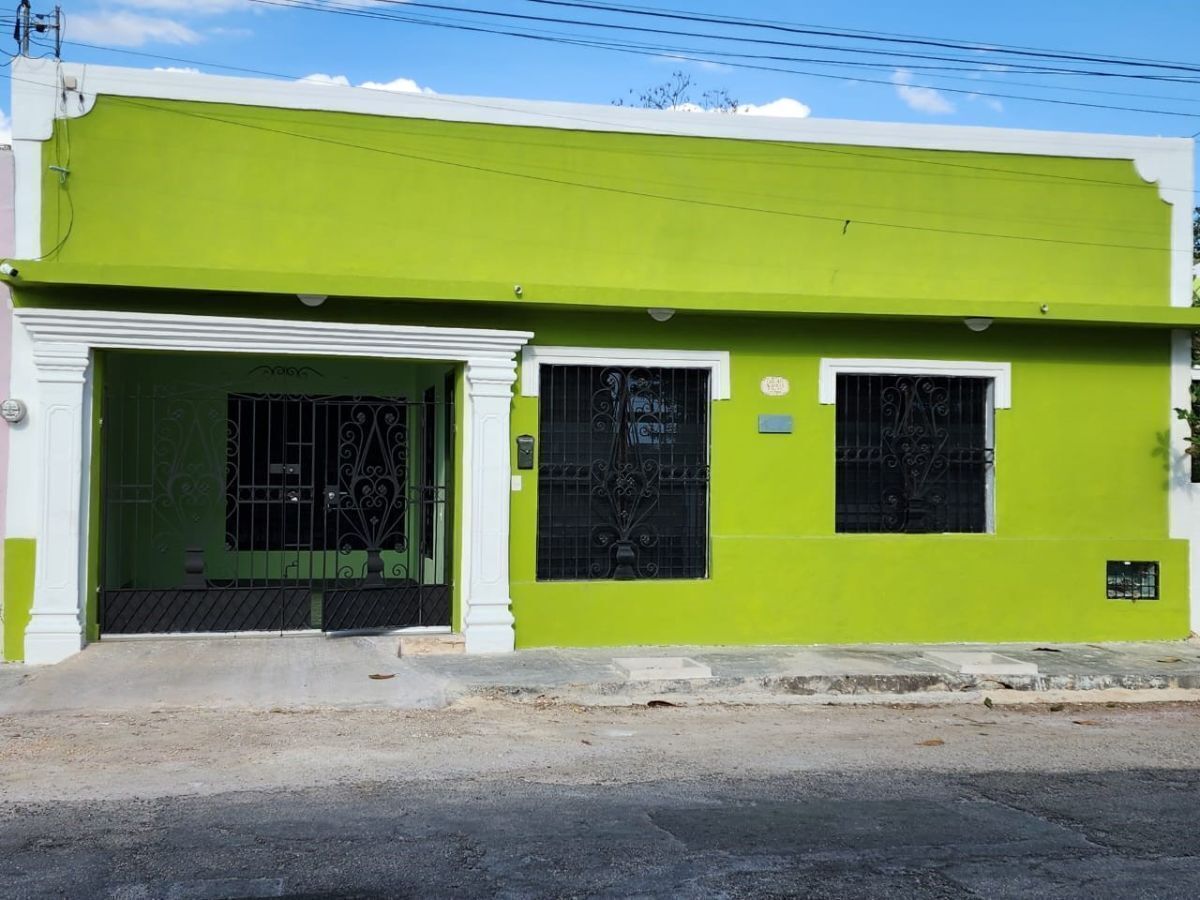 Casa Reformada 3 Quartos perto do Parque La Plancha no Centro de Mérida, foto 1 de 23