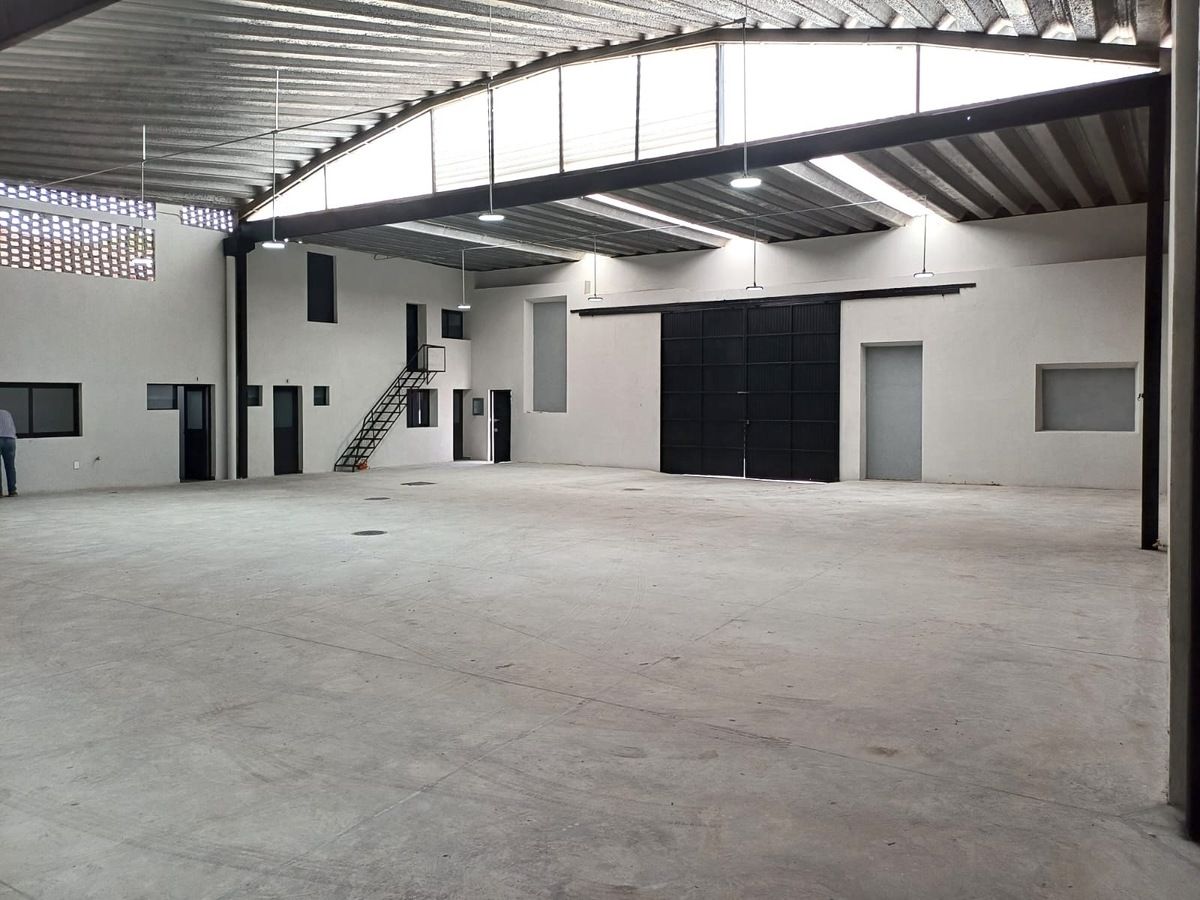 Bodega comercial en San Juan de Dios, Guadalajara, foto 10 de 11
