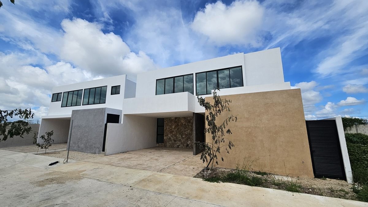 2 de 18: FACHADA
