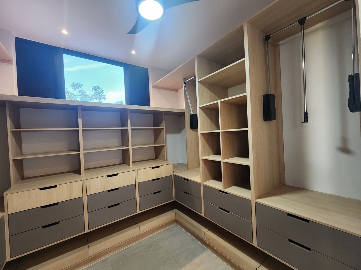 19 de 26: Closet, Habitación Principal