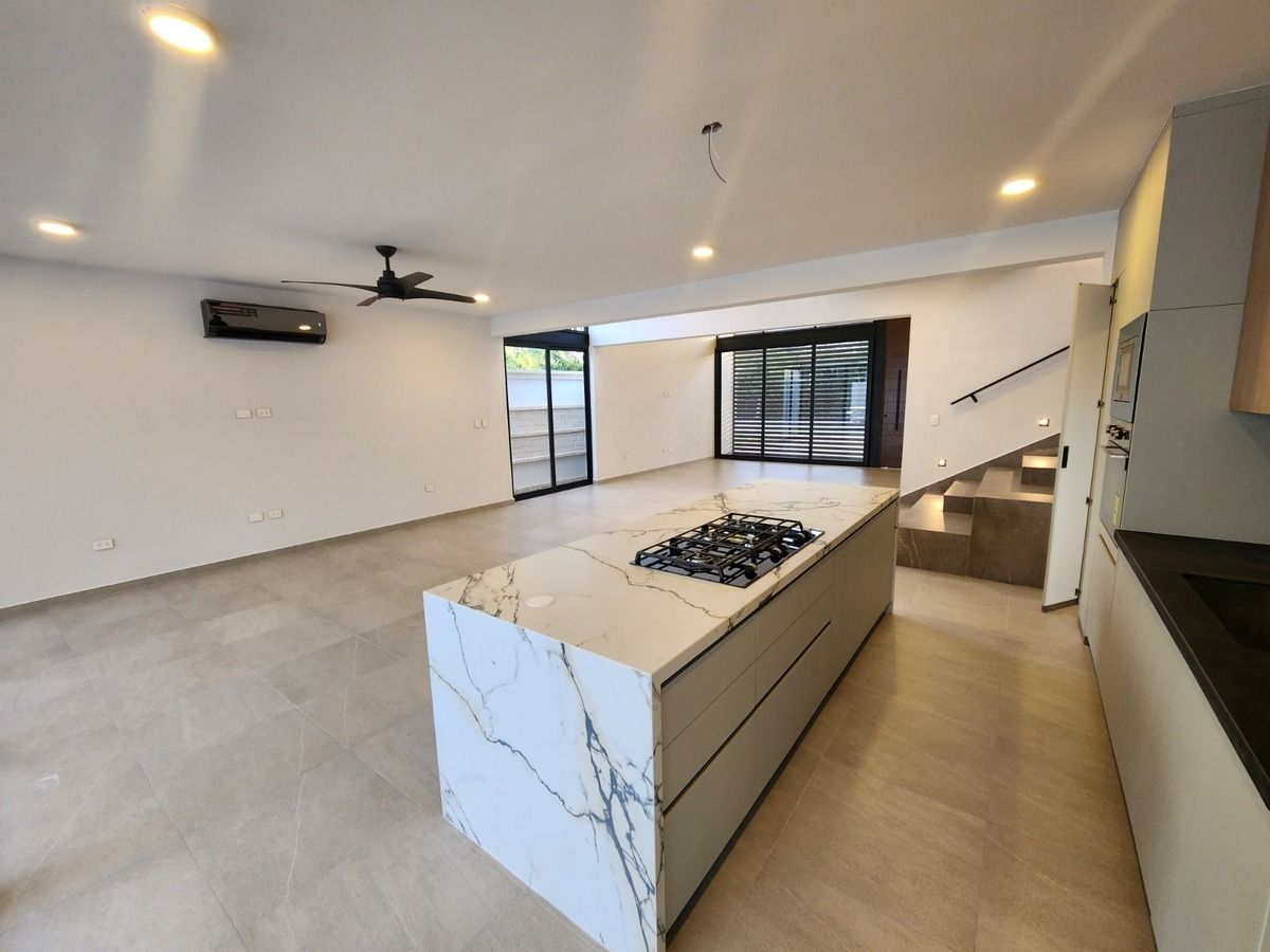 6 de 26: Sala, Comedor, Cocina