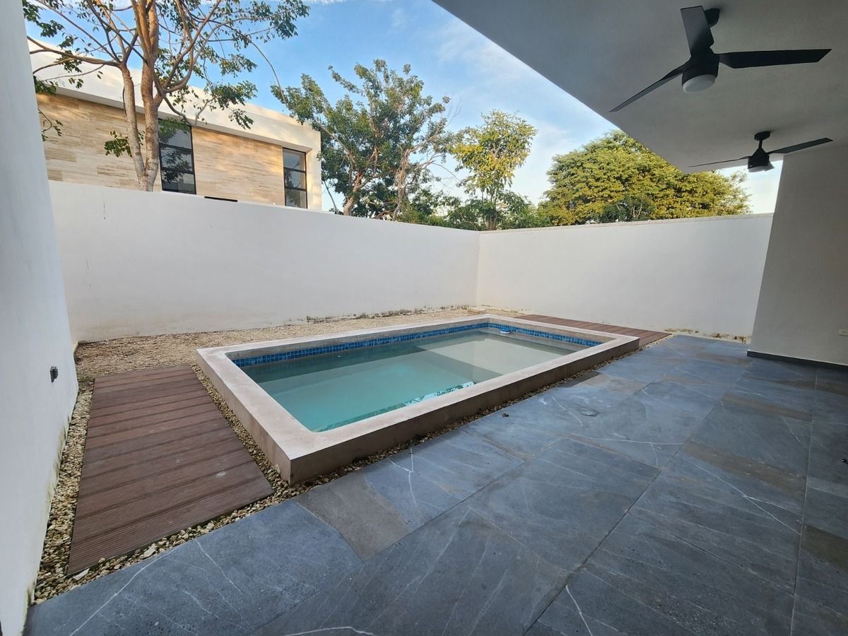 24 de 26: Terraza Techada, Alberca