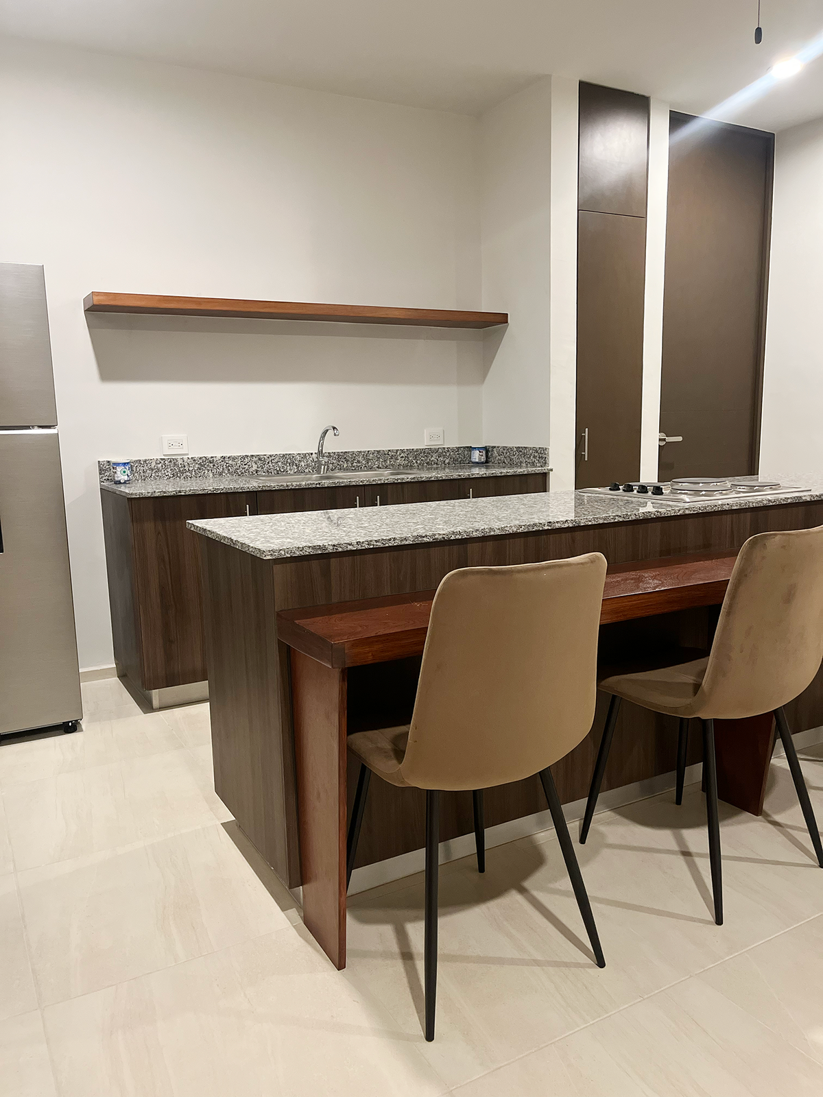 4 of 24: Comedor - Cocina