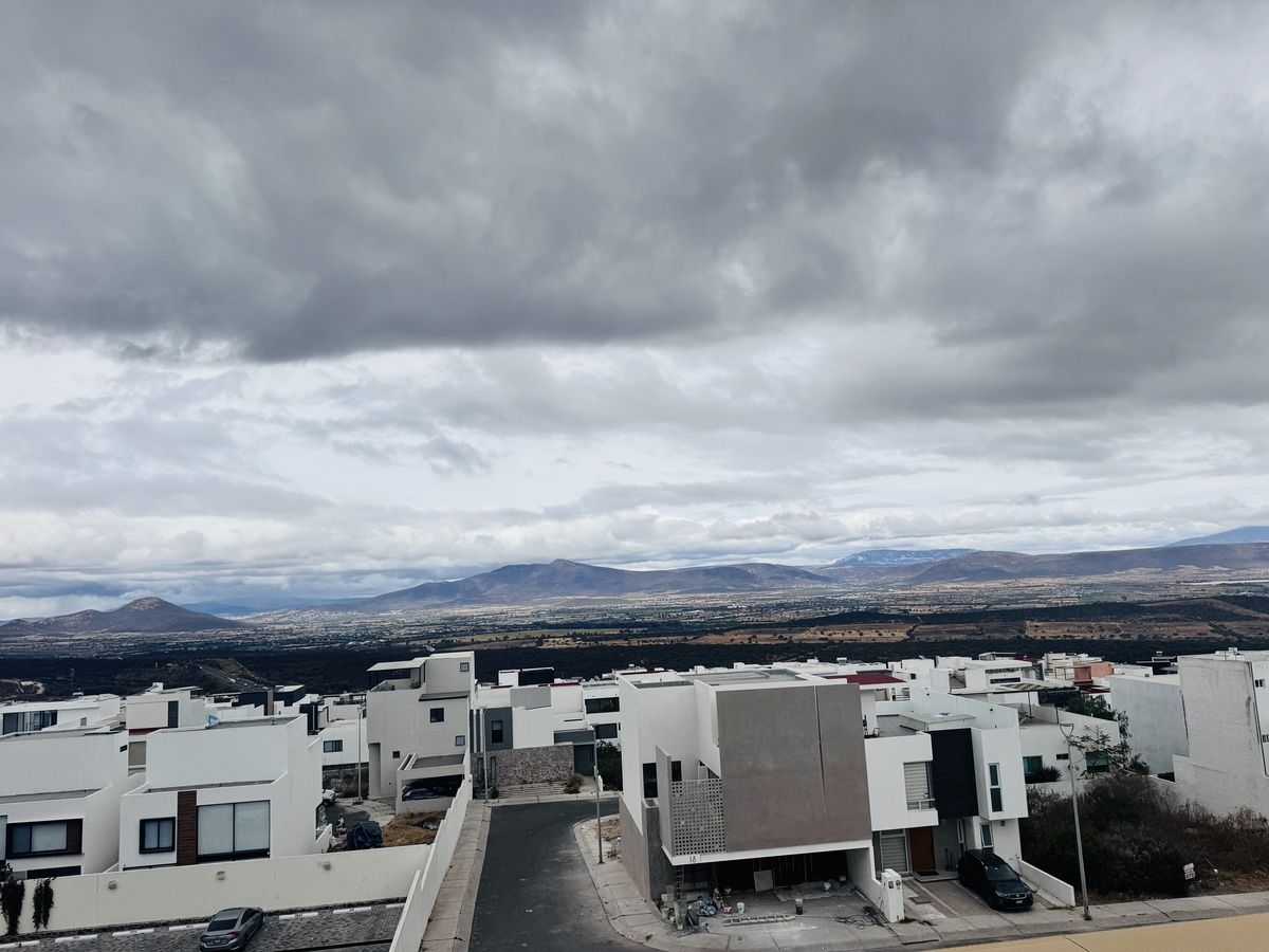 16 of 37: VISTA DESDE RECAMARA SECUNDARIA