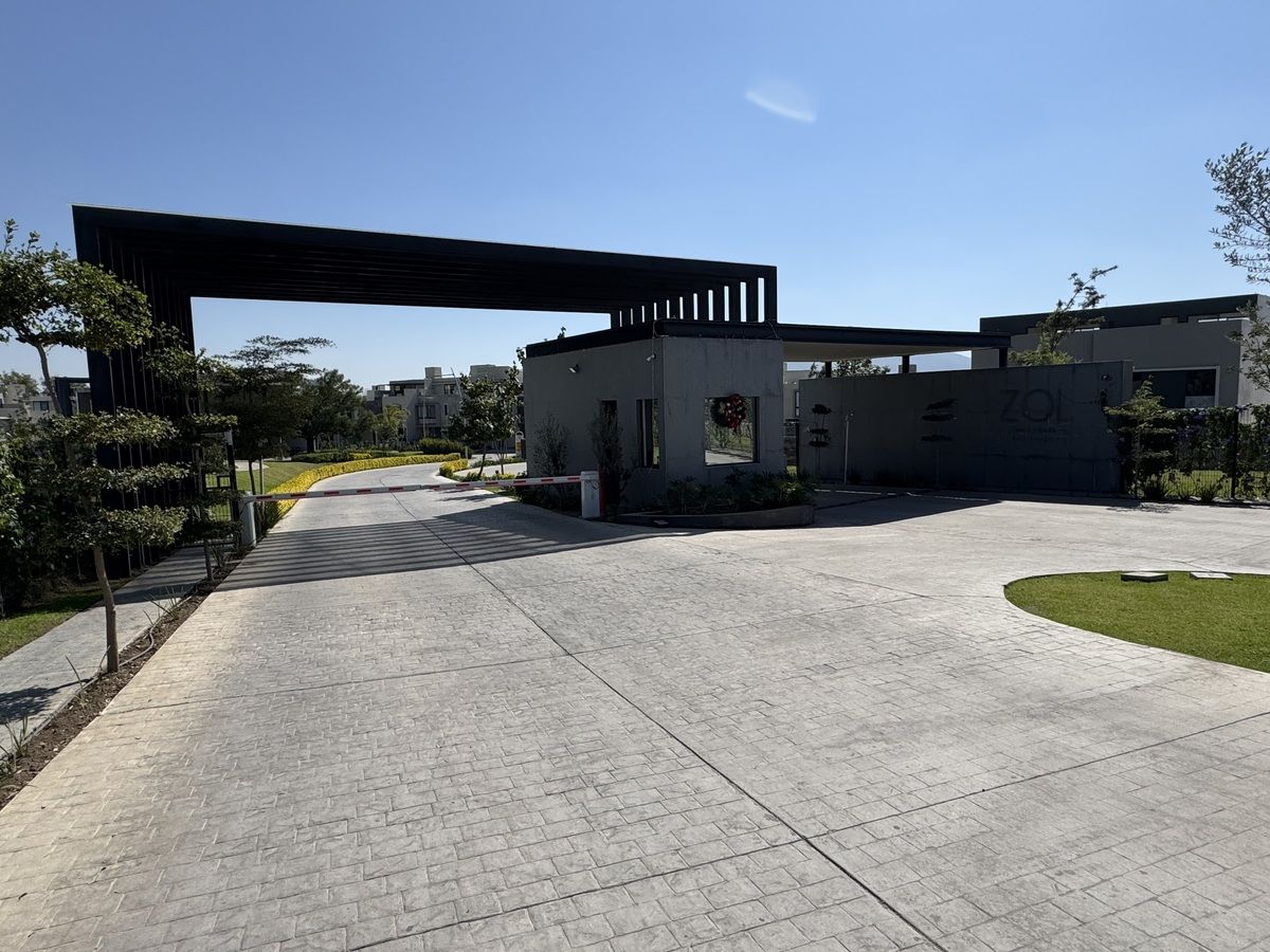 19 de 19: Caseta de ingreso