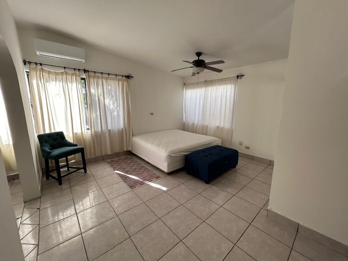 Casa en Perla, La Paz, foto 11 de 32