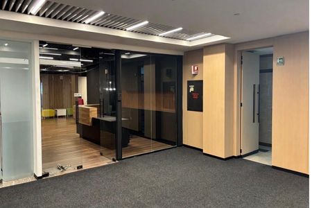 Oficina en Renta en Polanco Acondicionada y Amueblada PLUG &amp; PLAY