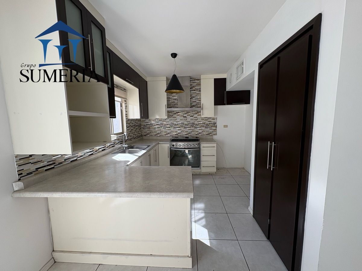 Casa en Cerrada Andalucia, Chihuahua, foto 4 de 18