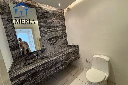 House for sale in Las Sendas facing the park in the Reliz area with Club House