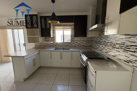 House for sale in Las Sendas facing the park in the Reliz area with Club House