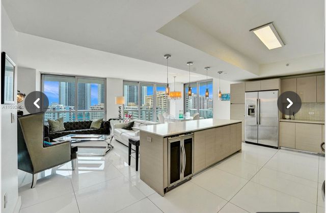 Departamento en Hallandale Beach, foto 6 de 22